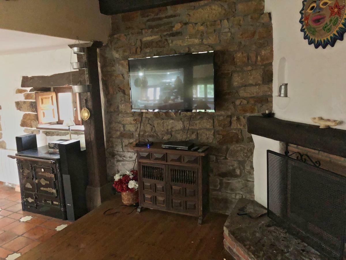 Гостьовий будинок La Casa Del Chileno Льєрганес Екстер'єр фото